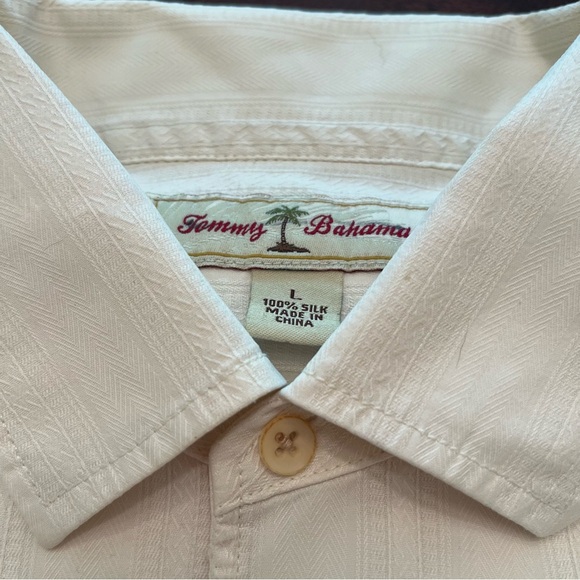 Tommy Bahama SILK Creamy Yellow shirt - Picture 2 of 4